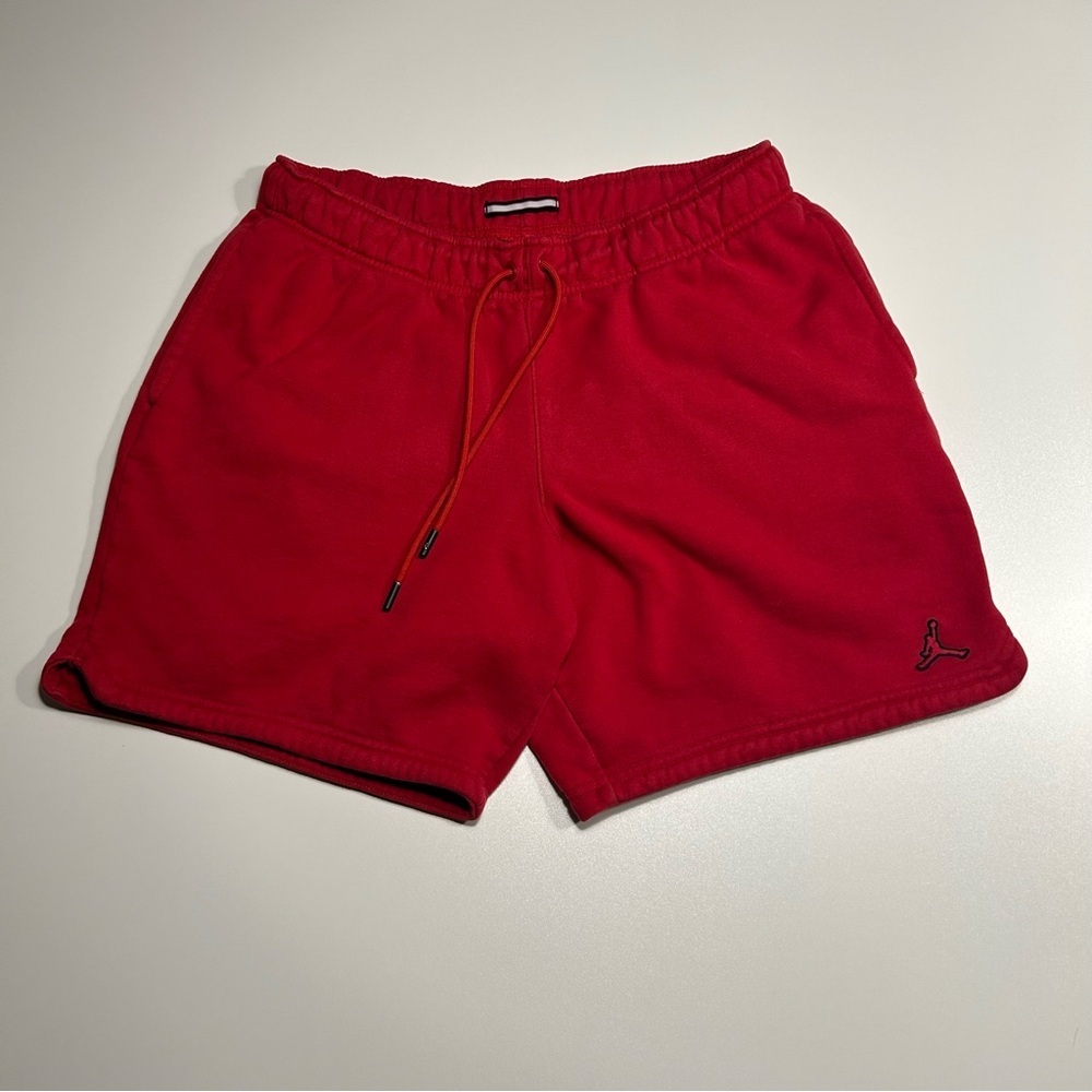 Jordan Men's Essential Fleece Shorts Gym Red Size Large